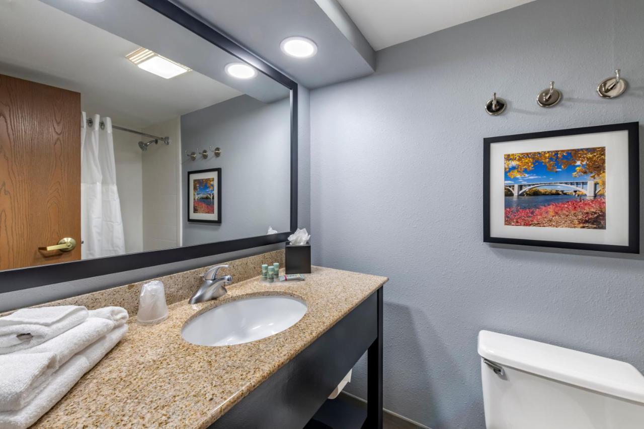 Best Western Bloomington Edina - Minneapolis Exterior photo