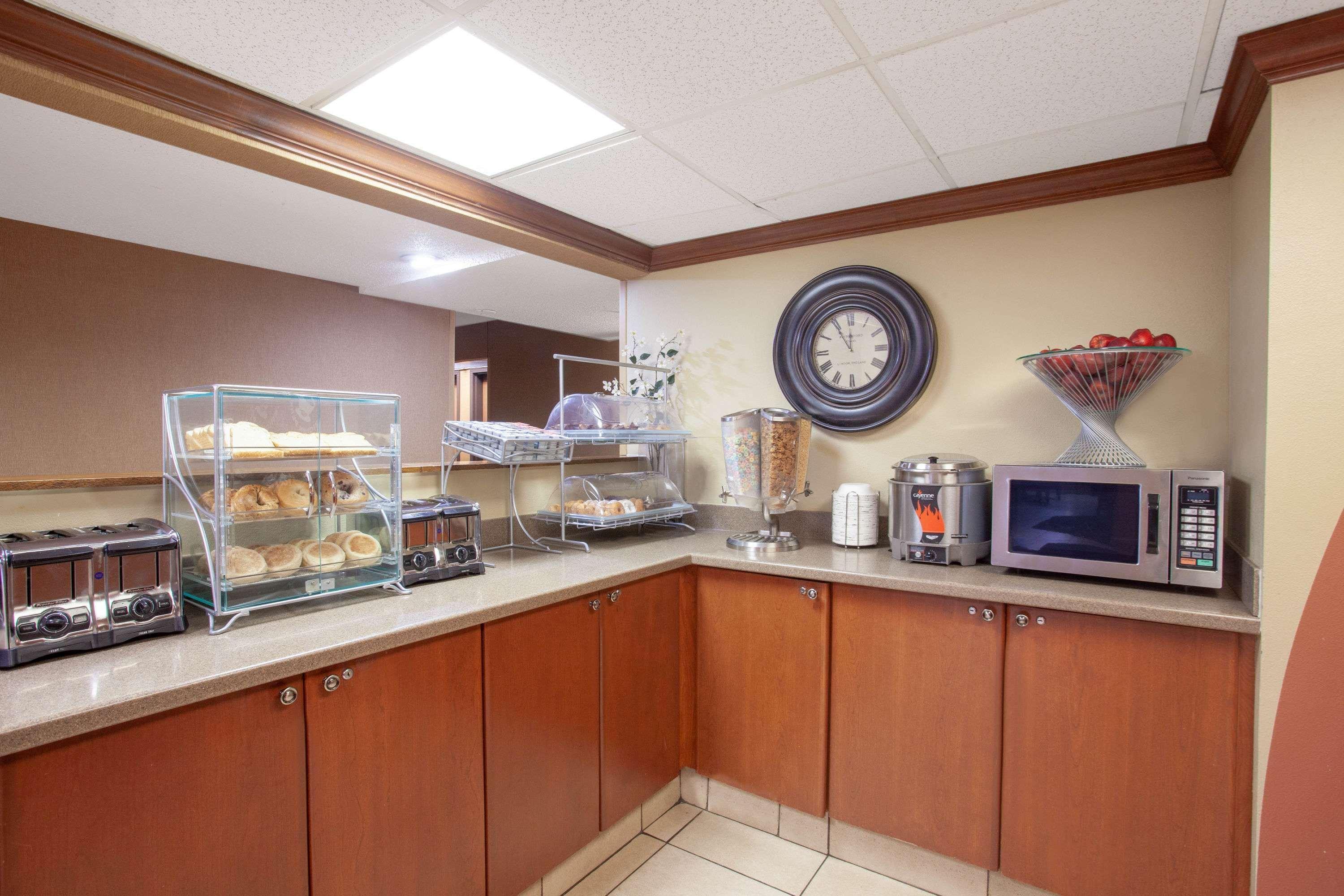Best Western Bloomington Edina - Minneapolis Exterior photo