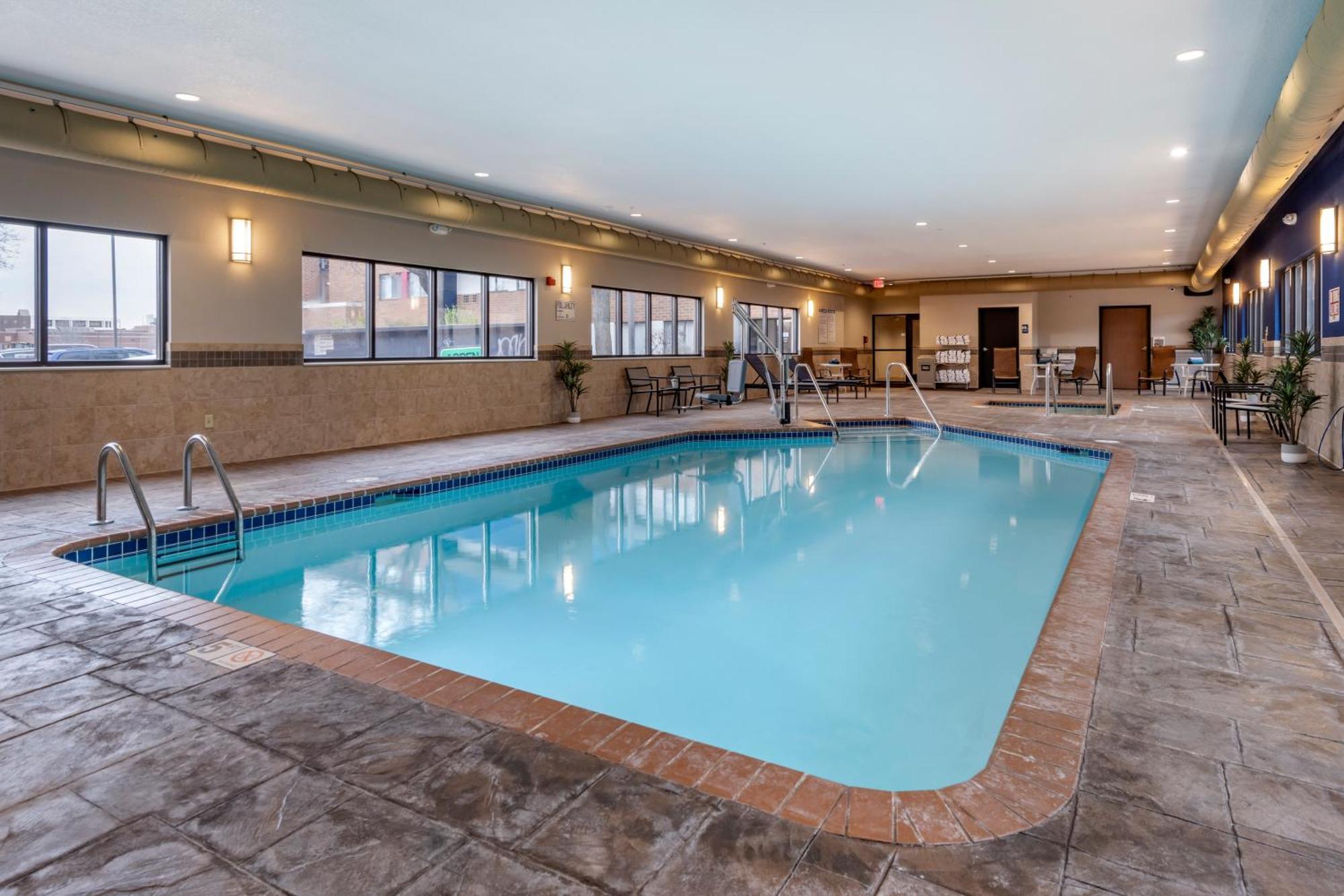 Best Western Bloomington Edina - Minneapolis Exterior photo
